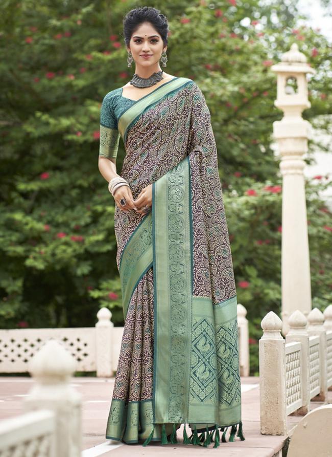 Kanjivaram Silk Morpeach Festival Wear Floral Print Saree